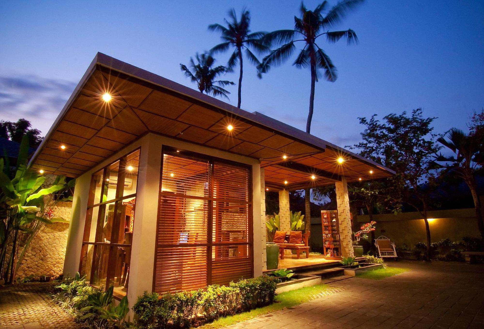Ellora Villa Sanur Esterno foto